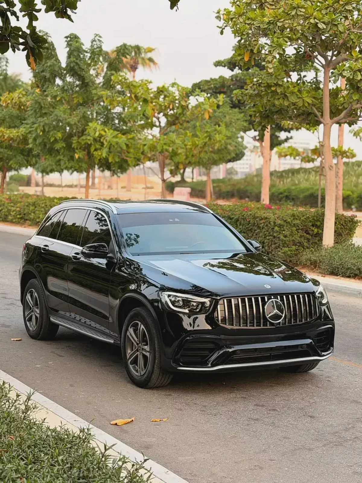 Mercedes-Benz GLC-Class GLC 300 2022 American Specs-3-3