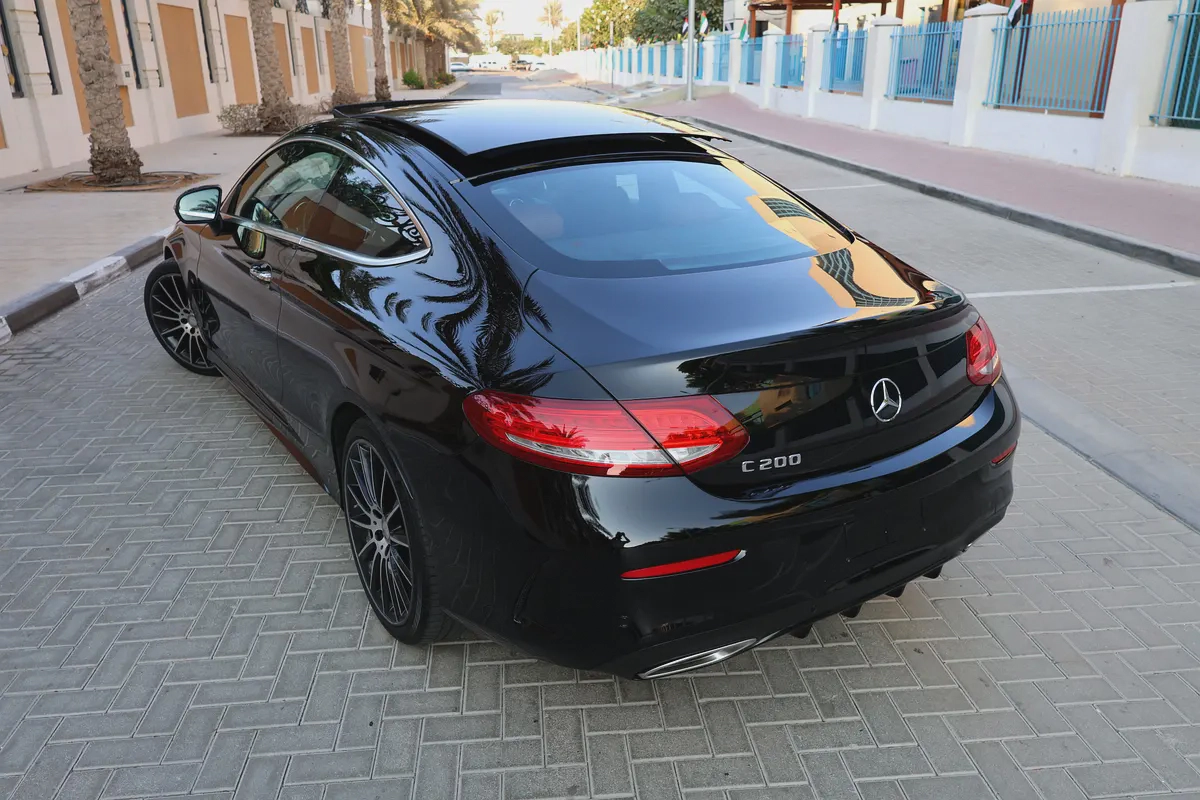 MERCEDES-BENZ C200-COUPE -2017-136000KM-GCC SPECS-3-3