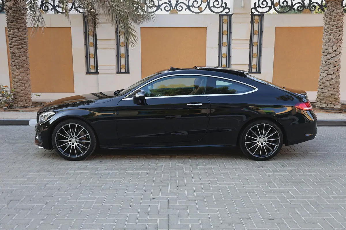 MERCEDES-BENZ C200-COUPE -2017-136000KM-GCC SPECS-6-6