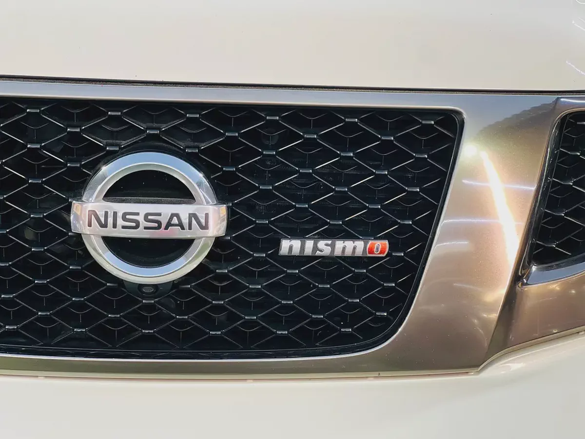 نيسان باترول نيسمو 2016 خليجي | أقوى فئة NISMO | فل أوبشن | V8 428HP | أبيض2016 Nissan Patrol NISMO-8-8