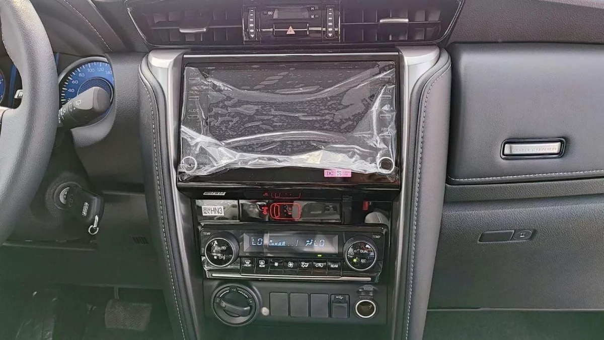 Toyota Fortuner EXR FORTUNER 2.4L DIESEL 2025-10-0
