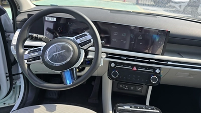 HYUNDAI TUCSON 1.6L TURBO PETROL 2026 – FULL OPTION-9