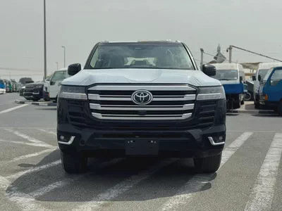 Toyota Land Cruiser GXR 2026 - Brand New - GCC Specs-0