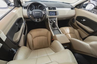 Land Rover Range Rover Evoque-1