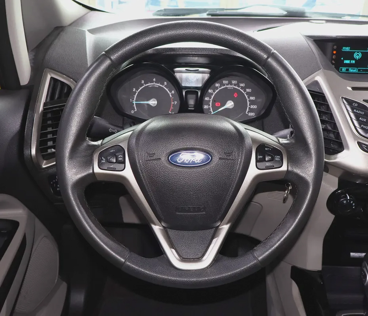 EcoSport 1.5L . GCC Specs . Excellent Condition-11-11
