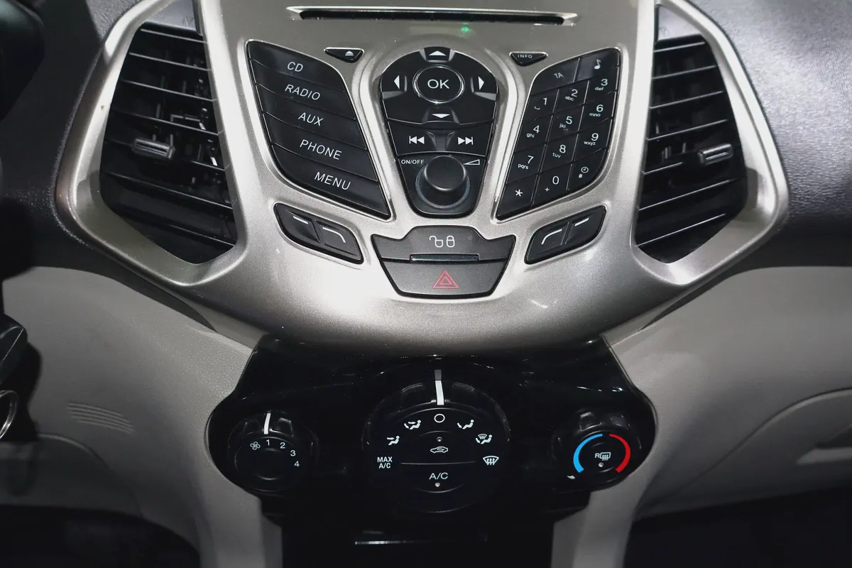 EcoSport 1.5L . GCC Specs . Excellent Condition-13-13