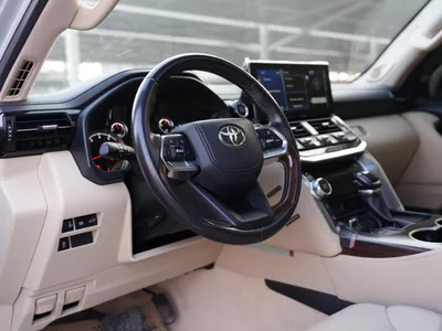 Toyota Land Cruiser GXR 3.5L TT 2022-6