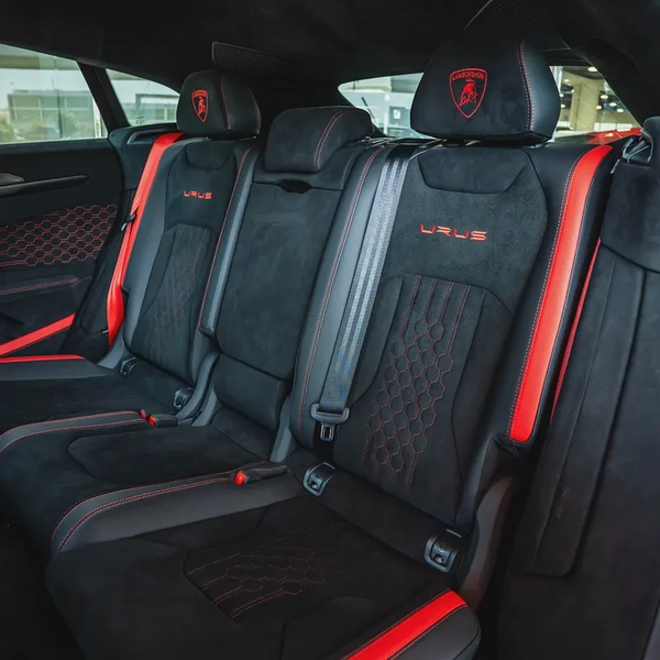 2024  LAMBORGHINI URUS PERFORMANTE ( BRAND NEW )
