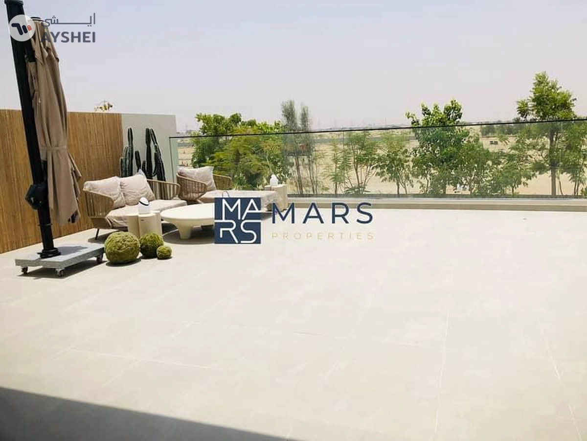 Luxurious Townhouse in Hayyan