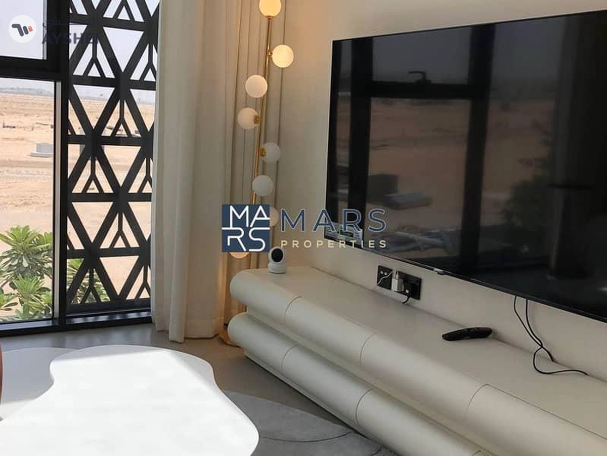 Luxurious Townhouse in Hayyan