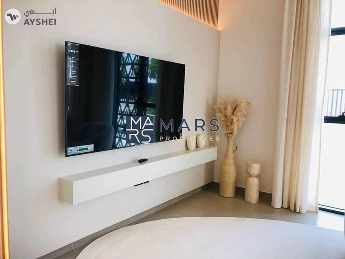 Luxurious Townhouse in Hayyan