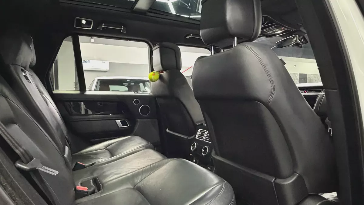 2019 Land Rover Range Rover Vogue SE Supercharged - American Specs-12-12