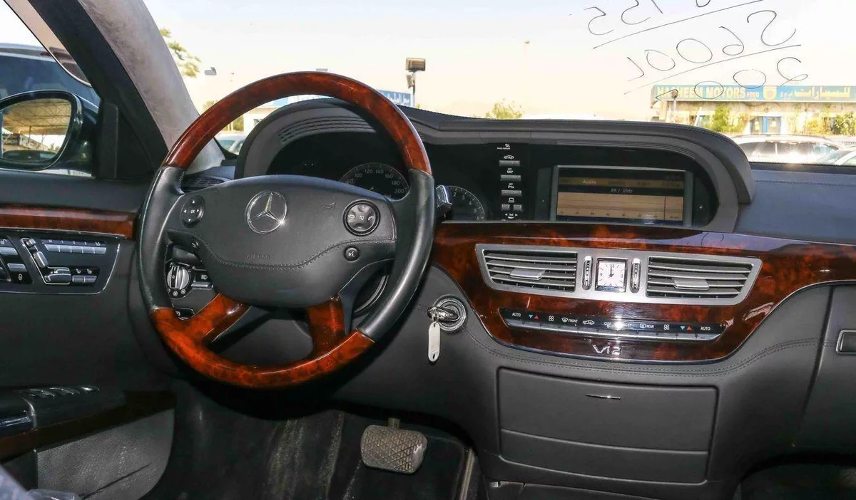 Mercedes Benz S600 LWB LARGE-9-0
