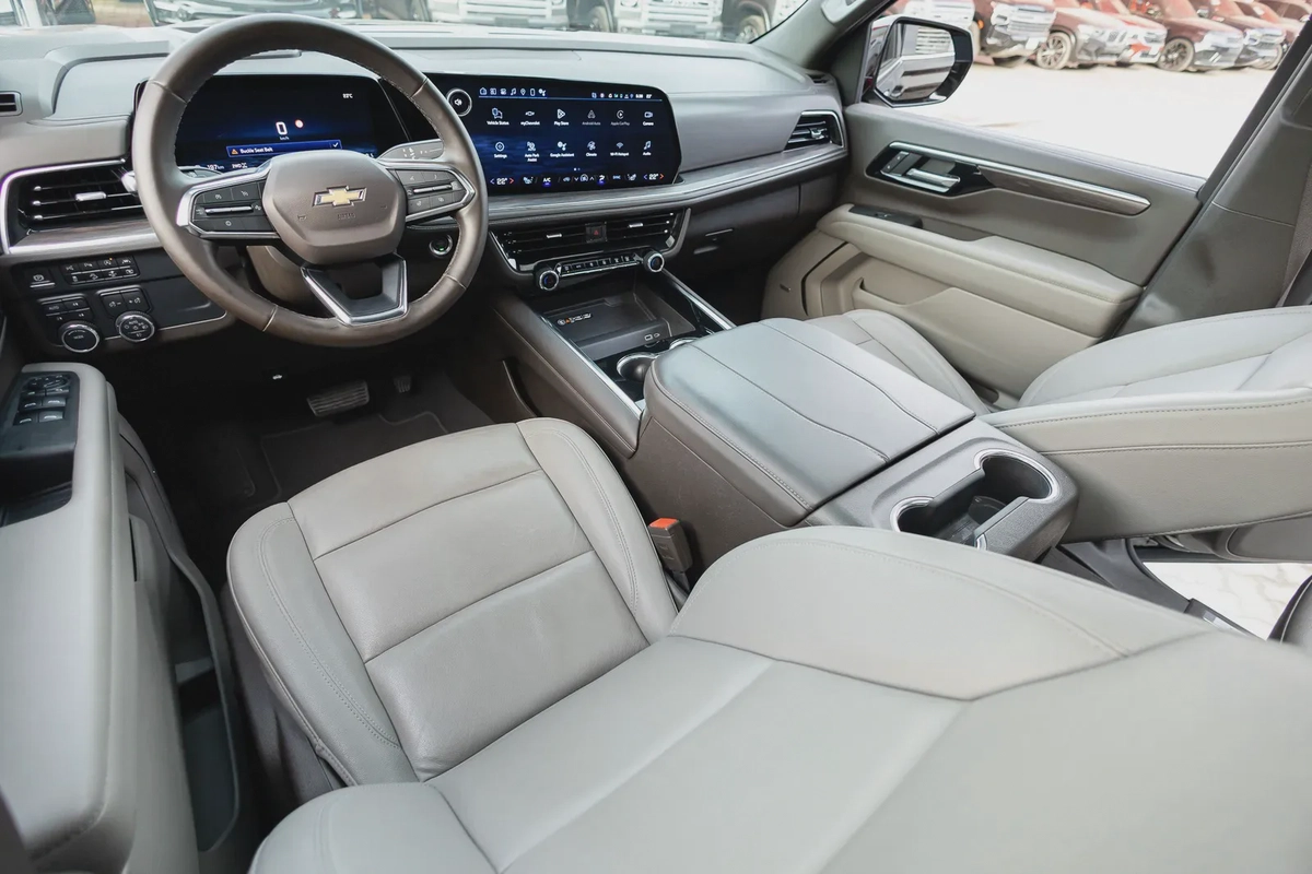 Chevrolet Tahoe-6-6