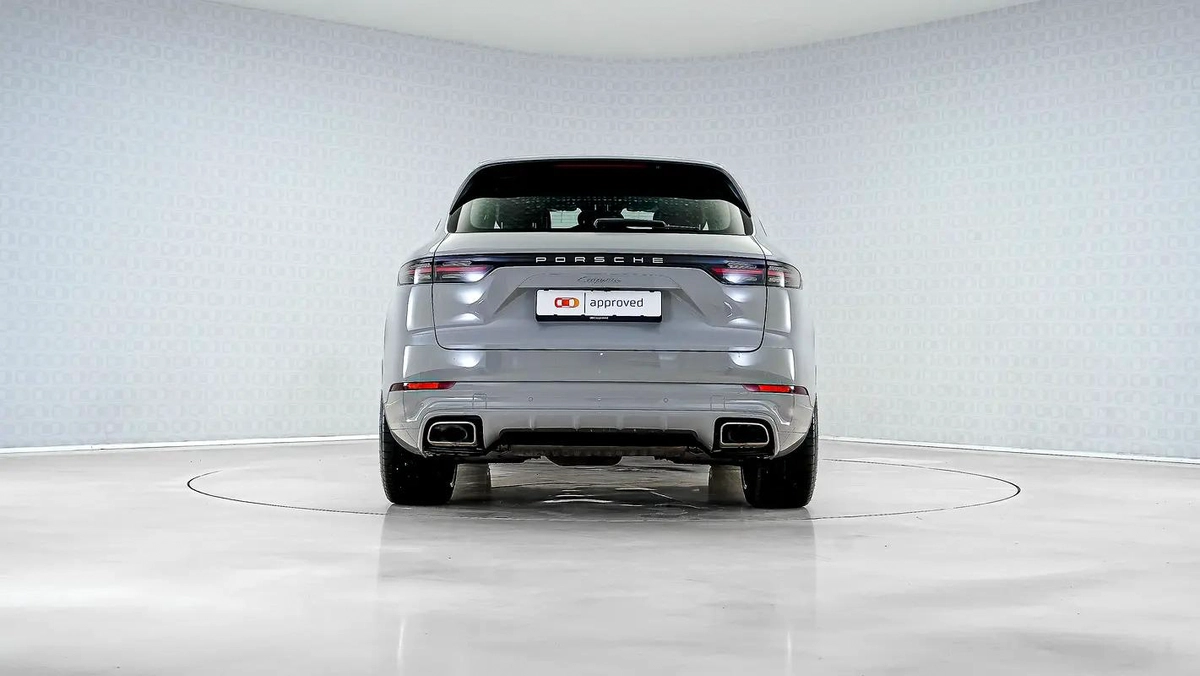 UAEs Very Best Example | 2 Years Free Servicing | AED 4,217 Per Month-5-5