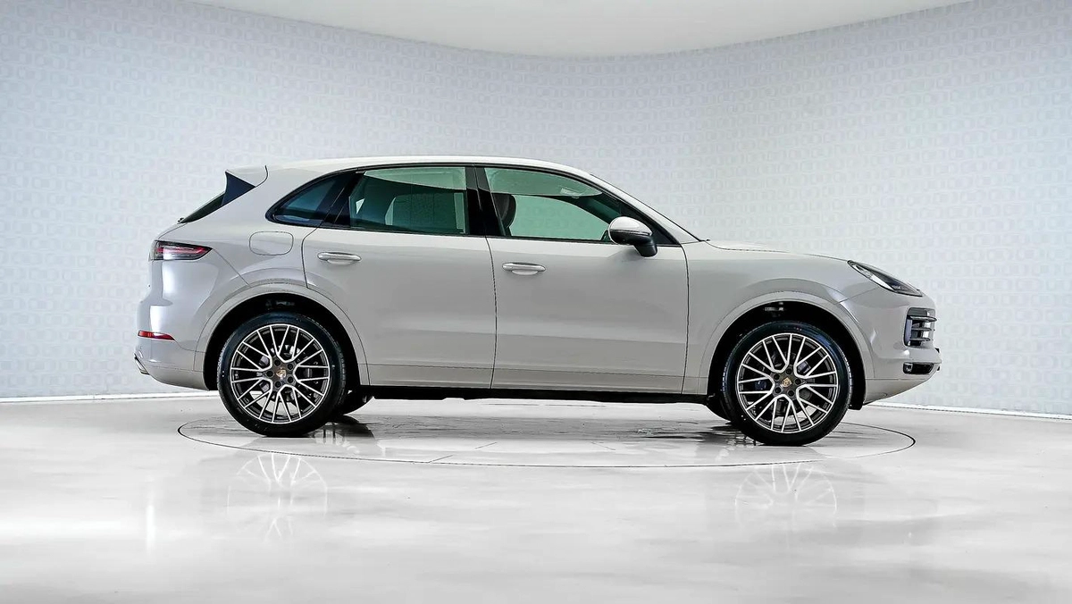 UAEs Very Best Example | 2 Years Free Servicing | AED 4,217 Per Month-8-8
