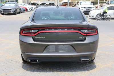 Used Dodge Charger 3.6L SXT Mid Option 2015-5