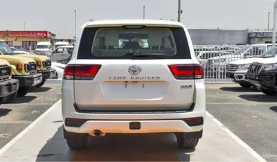 Toyota Land Cruiser GXR Toyota Land Cruiser GXR 4.0L Petrol V6  2025-4