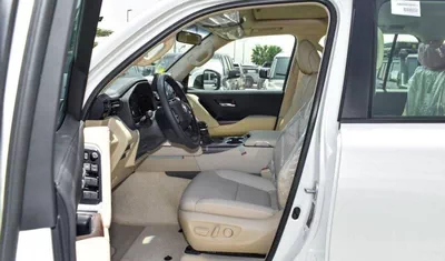 Toyota Land Cruiser GXR Toyota Land Cruiser GXR 4.0L Petrol V6  2025-8