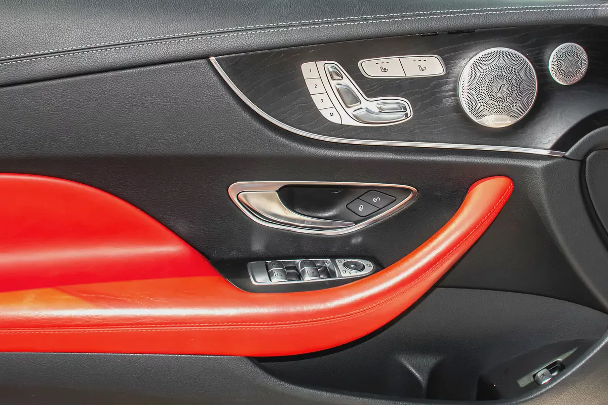 Mercedes-Benz E-Class E 450 4MATIC 2019 Japanese Specs-16-16