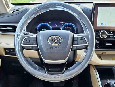 Toyota Highlander LIMITED 2.5L HYBRID LIMITED HYBRID || 2.5L V4 HEV | RADAR | PANORAMIC ROOF | HEADS UP DISPLAY (CODE # HLTDO)-19