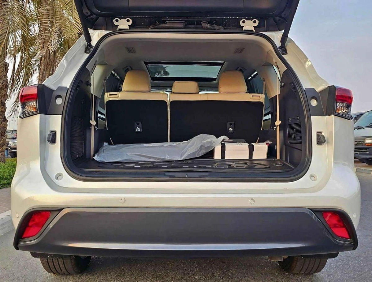 Toyota Highlander LIMITED 2.5L HYBRID LIMITED HYBRID || 2.5L V4 HEV | RADAR | PANORAMIC ROOF | HEADS UP DISPLAY (CODE # HLTDO)-6-0