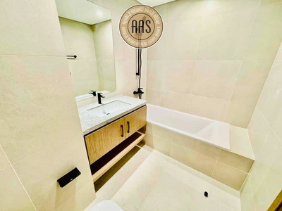 Luxury Living • Modern Design • Prime Location • 3bedroom Available-16