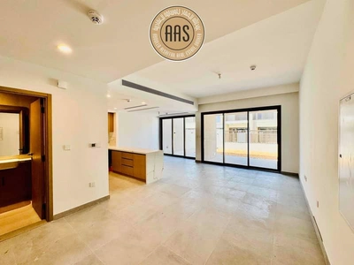 Luxury Living • Modern Design • Prime Location • 3bedroom Available-0