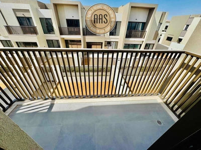 Luxury Living • Modern Design • Prime Location • 3bedroom Available-19