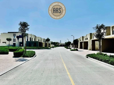 Luxury Living • Modern Design • Prime Location • 3bedroom Available-3