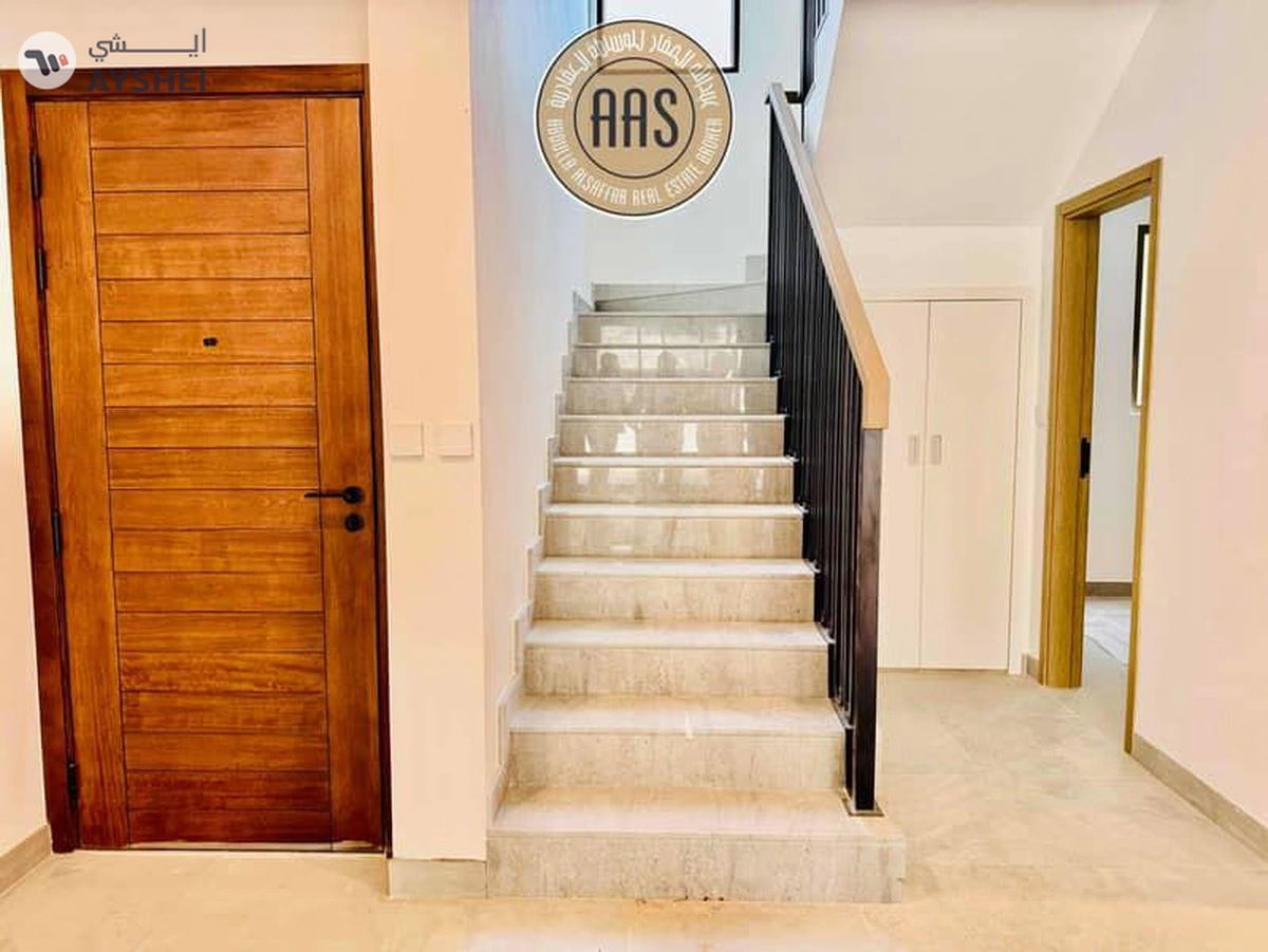 Luxury Living • Modern Design • Prime Location • 3bedroom Available-28-28
