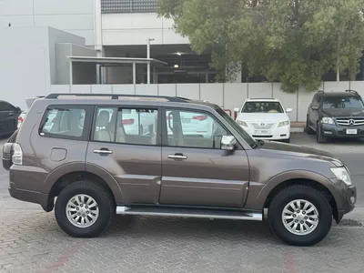 Mitsubishi Pajero GLS 2014 | GCC Specs | Well Maintained-9