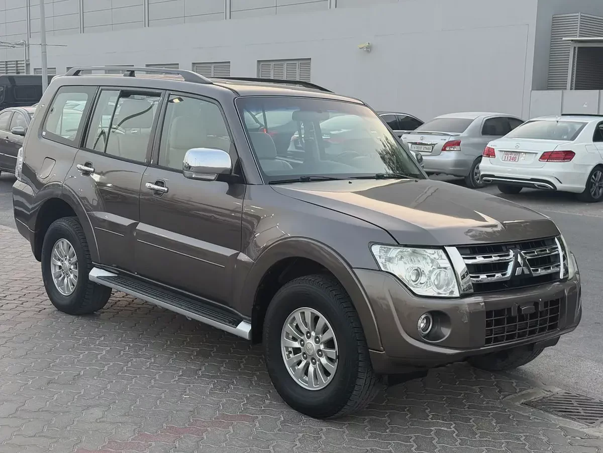 Mitsubishi Pajero GLS 2014 | GCC Specs | Well Maintained-1-1