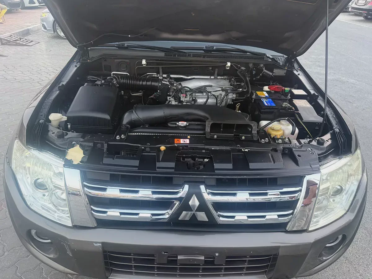 Mitsubishi Pajero GLS 2014 | GCC Specs | Well Maintained-7-7