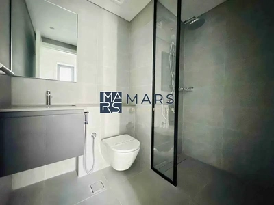 | Luxury 2 Bedroom|| Primum Layout || Ready To Move || Ideal Location |-4