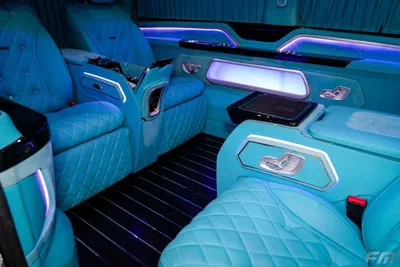 Mercedes Benz V 250 VIP BUSINESS VAN –  FULL LUXURY OPTION | BRAND NEW | GCC | 2023-14