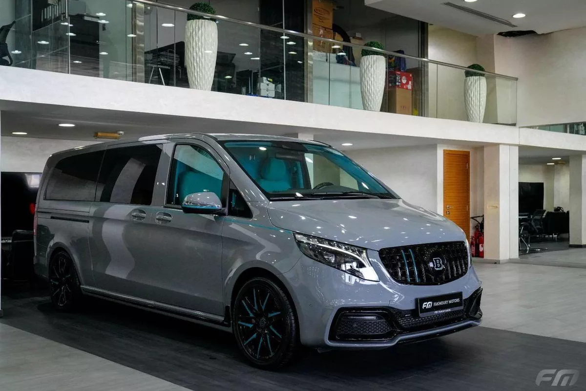 Mercedes Benz V 250 VIP BUSINESS VAN –  FULL LUXURY OPTION | BRAND NEW | GCC | 2023-1-0
