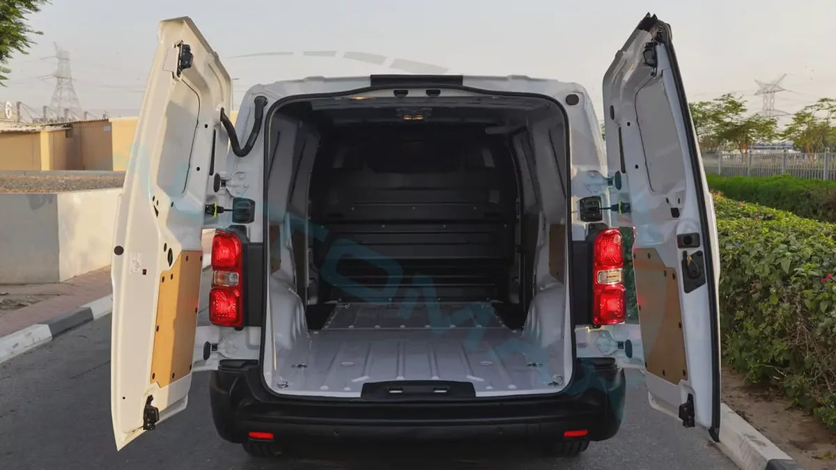 2025 Fiat Scudo L3 Van 2.0T BlueHDi GCC 0Km With 5 Years Or 100K Km Warranty @Official Dealer-17-17