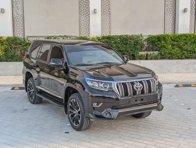 TOYOTA PRADO 2023 GCC V4 2.7L ACCIDENT FREE IN EXCELLENT CONDITION-1