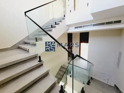 Discover luxury Villa | At Prime Location Of Sharjah-16