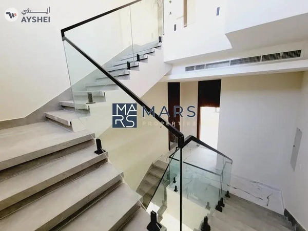 Discover luxury Villa | At Prime Location Of Sharjah