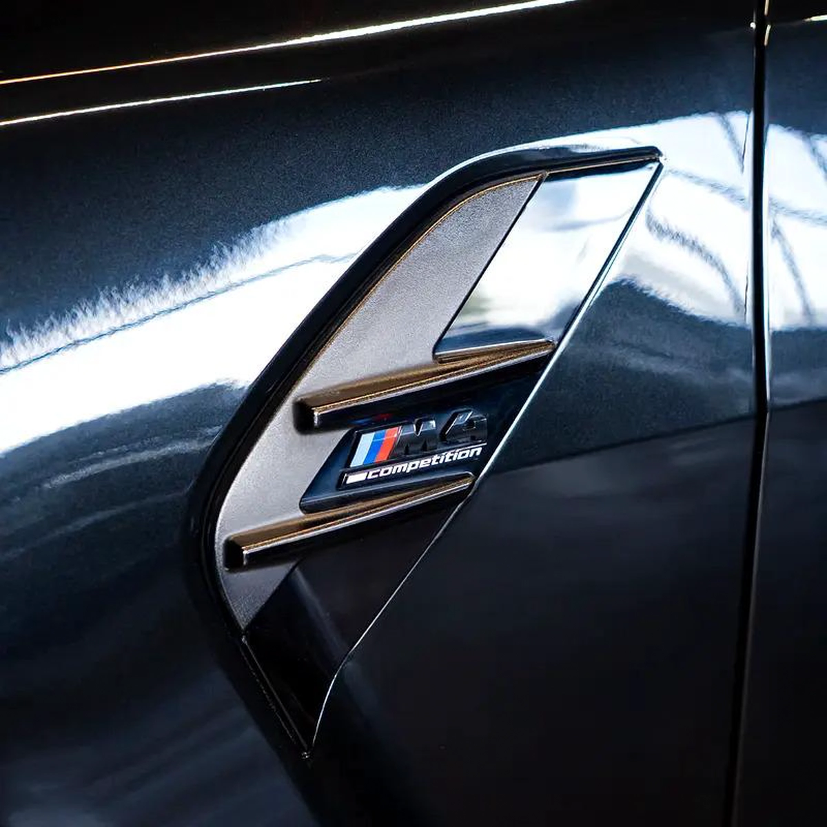 AED 4,790 pm • 0% Downpayment • BMW M4 Competition x-Drive • Agency Warranty-1-1