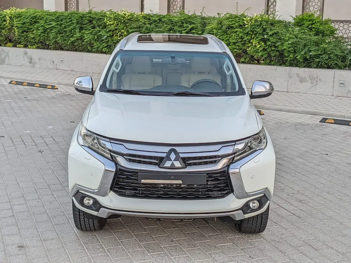 MITSUBISHI MONTERO SPORT 2016 GLS 4WD TOP LINE GCC IN EXCELLENT CONDITION-19-19