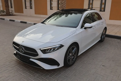 Mercedes-Benz A200 AMG-2024-11000KM-GCC SPECS- UNDER WARRANTY  SERVICE CONTRACT available black as w-1