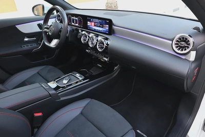 Mercedes-Benz A200 AMG-2024-11000KM-GCC SPECS- UNDER WARRANTY  SERVICE CONTRACT available black as w-11