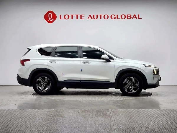 Hyundai Santa Fe Premium 2021 - Korean Specs - Excellent Condition