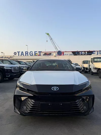 Toyota Camry GLE-0