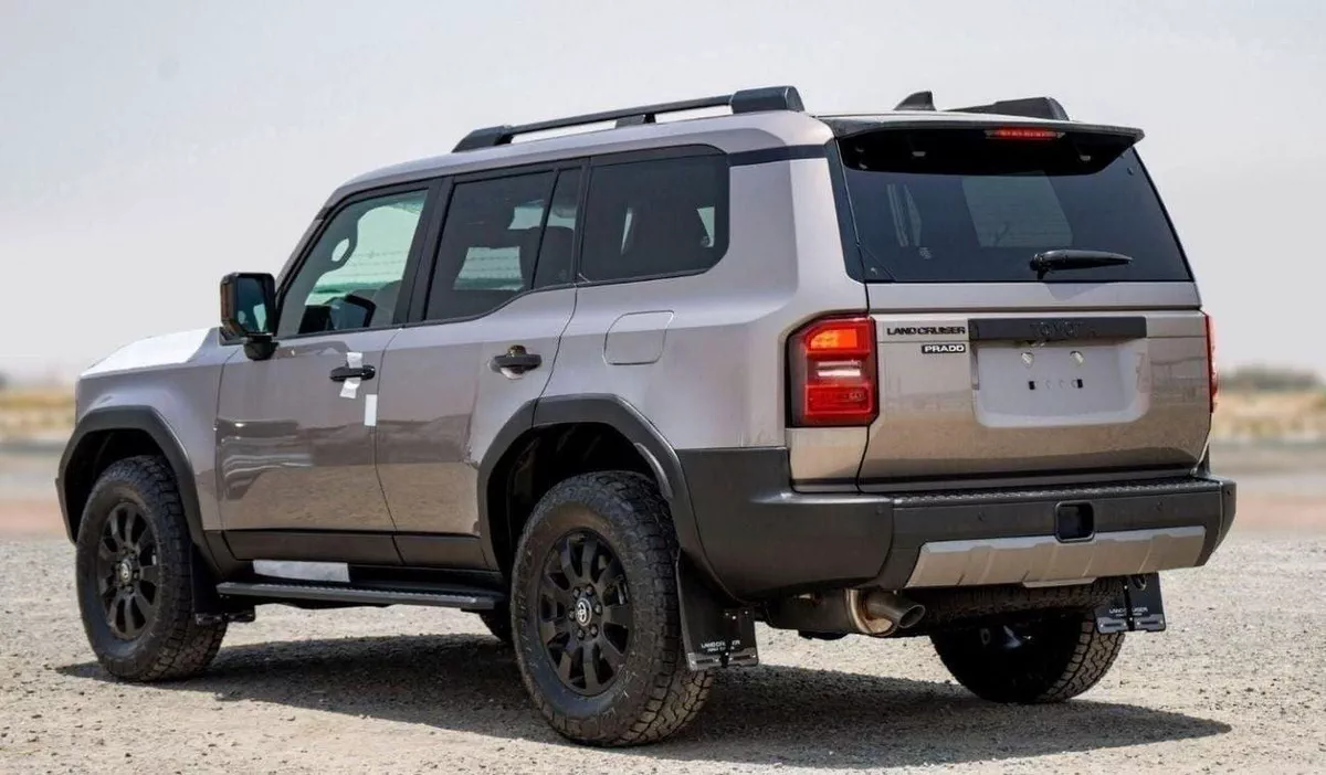 Toyota Prado GXR 250 2.4P AT FIRST EDITION MY2025 – BRONZE-5-0