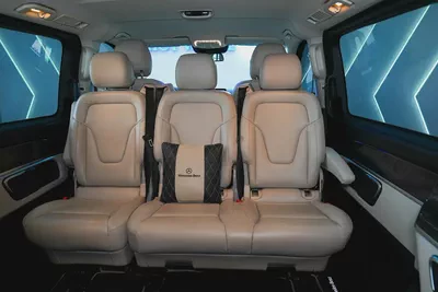 2023 - MERCEDES-MAYBACH V250 - GCC - PRESTIGE CONDITION for 239,000.00 AED-13