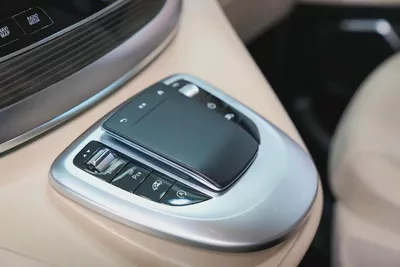 2023 - MERCEDES-MAYBACH V250 - GCC - PRESTIGE CONDITION for 239,000.00 AED-19